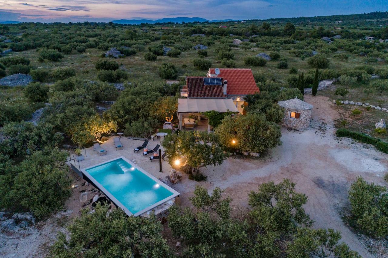 Holiday Home Kuca Sunca سوتيفان المظهر الخارجي الصورة